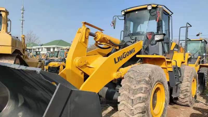 LIUGONG 856H cummins engine - Riteņu iekrāvējs: foto 1 LIUGONG 856H cummins engine - Riteņu iekrāvējs: foto 1