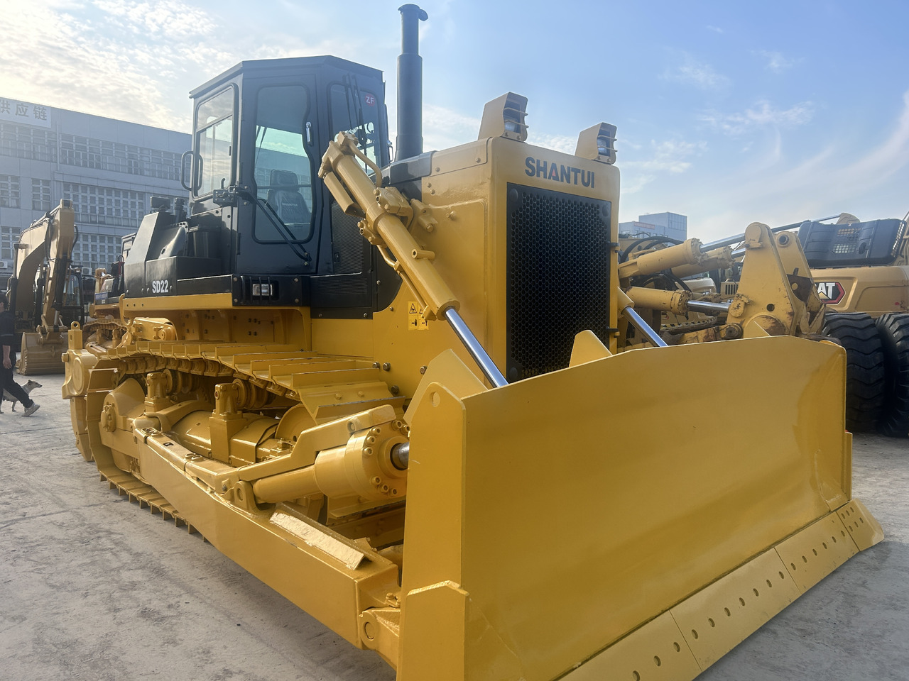 SHANTUI SD22 - Buldozers: foto 4 SHANTUI SD22 - Buldozers: foto 4