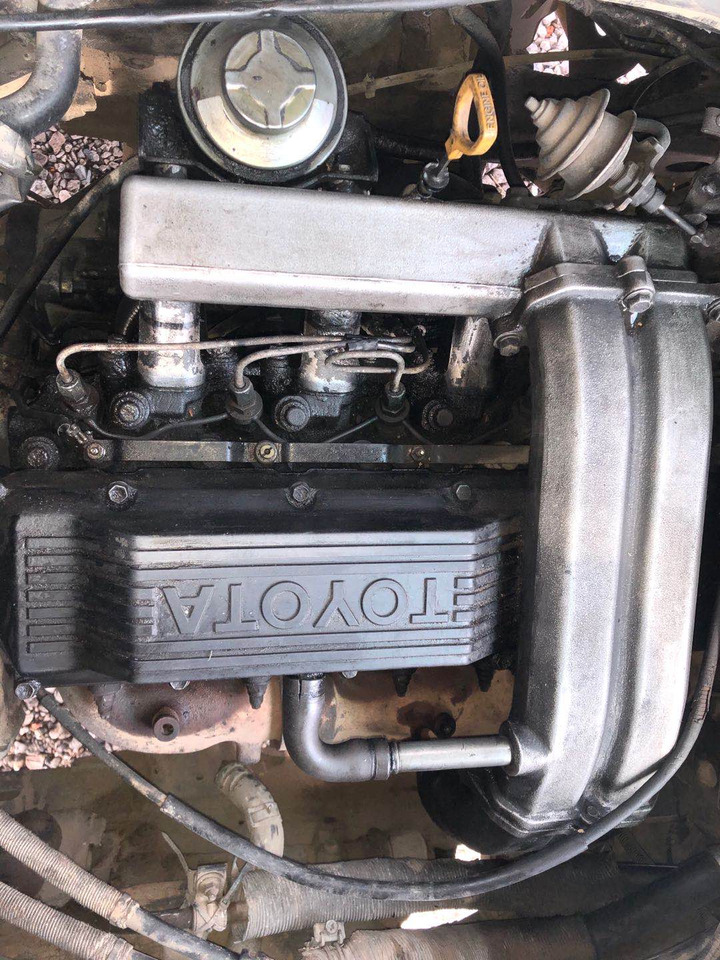 TOYOTA 1HZ DIESEL - Dzinējs - Piepilsētas autobuss: foto 3 TOYOTA 1HZ DIESEL - Dzinējs - Piepilsētas autobuss: foto 3