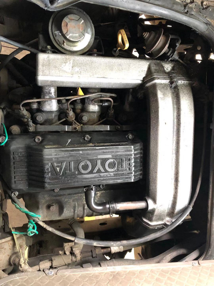 TOYOTA 1HZ DIESEL - Dzinējs - Piepilsētas autobuss: foto 5 TOYOTA 1HZ DIESEL - Dzinējs - Piepilsētas autobuss: foto 5