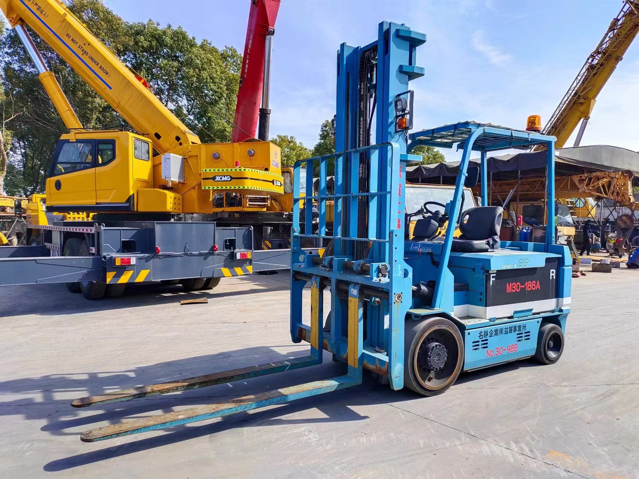 TOYOTA 7FBCU55 electric forklift from Japan original - Elektroiekrāvējs: foto 5 TOYOTA 7FBCU55 electric forklift from Japan original - Elektroiekrāvējs: foto 5