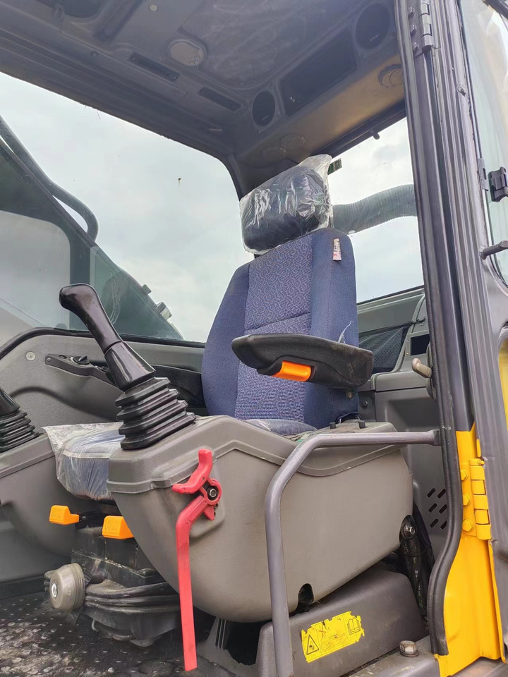 VOLVO EC360 - Kāpurķēžu ekskavators: foto 4 VOLVO EC360 - Kāpurķēžu ekskavators: foto 4