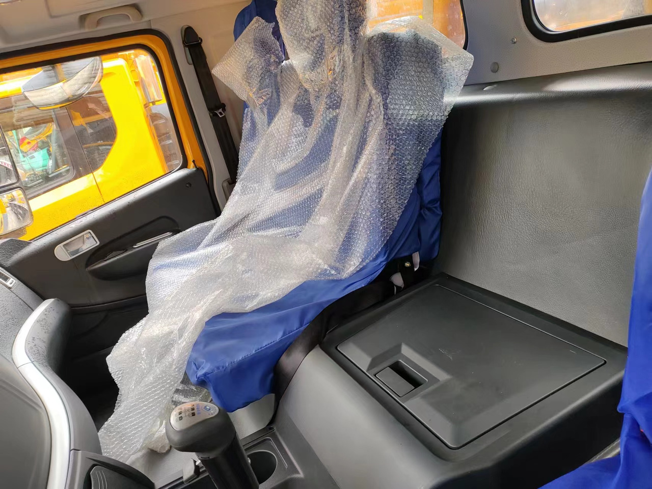 XCMG QY50K - Autoceltnis: foto 4 XCMG QY50K - Autoceltnis: foto 4