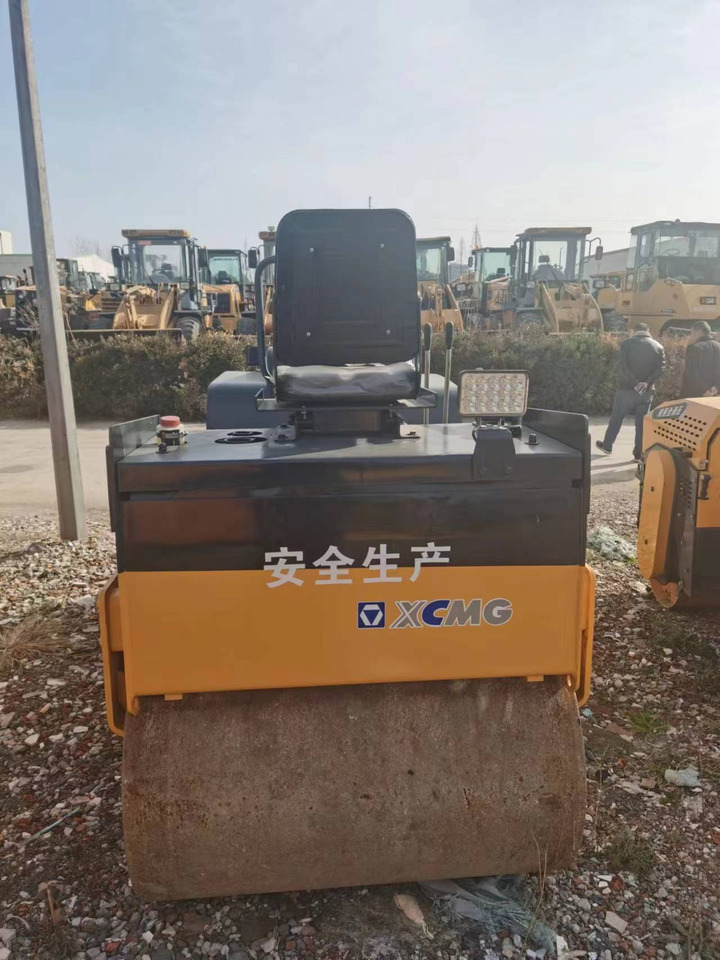 XCMG XMR50E - Veltnis: foto 2 XCMG XMR50E - Veltnis: foto 2