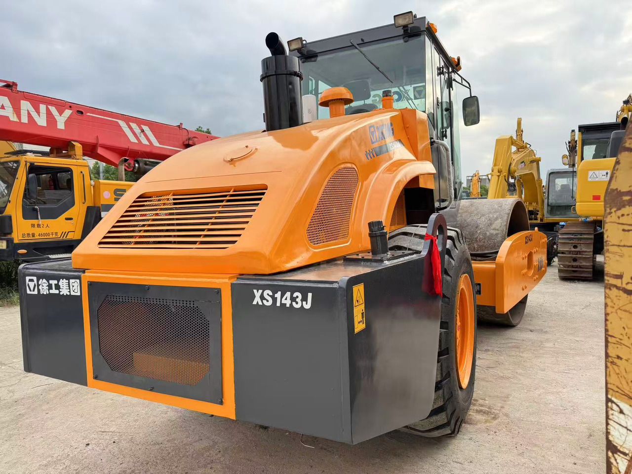 XCMG XS143J - Ceļu veltnis: foto 5 XCMG XS143J - Ceļu veltnis: foto 5