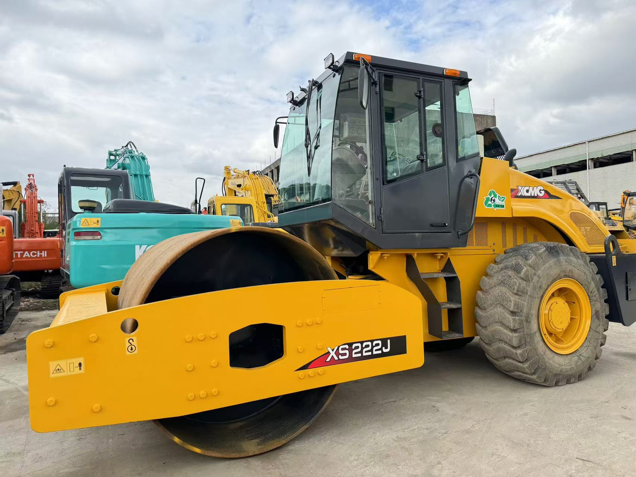 XCMG XS222J - Vibrorullis: foto 2 XCMG XS222J - Vibrorullis: foto 2
