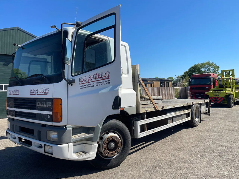 DAF 75.300 FLATBED TRUCK - Bortu kravas automašīna/ Platforma: foto 3 DAF 75.300 FLATBED TRUCK - Bortu kravas automašīna/ Platforma: foto 3