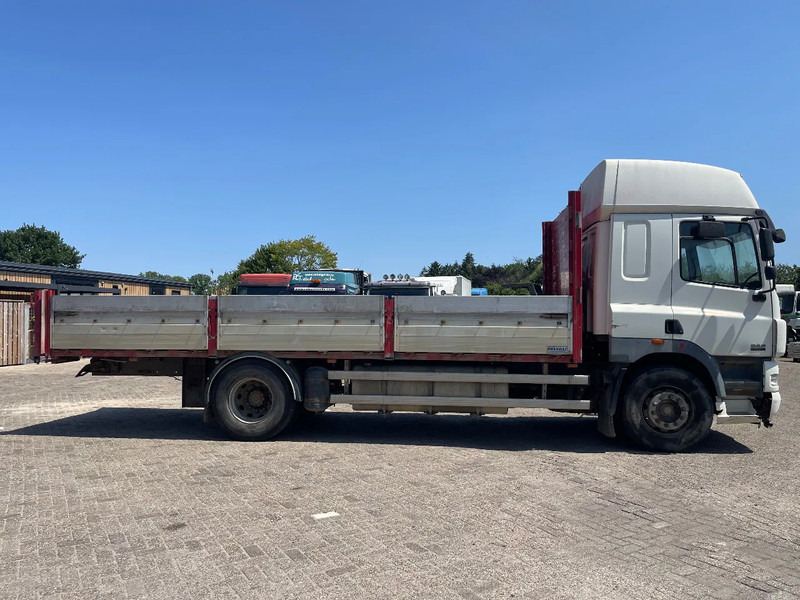 DAF CF 85 FLATBED TRUCK - Bortu kravas automašīna/ Platforma: foto 4 DAF CF 85 FLATBED TRUCK - Bortu kravas automašīna/ Platforma: foto 4
