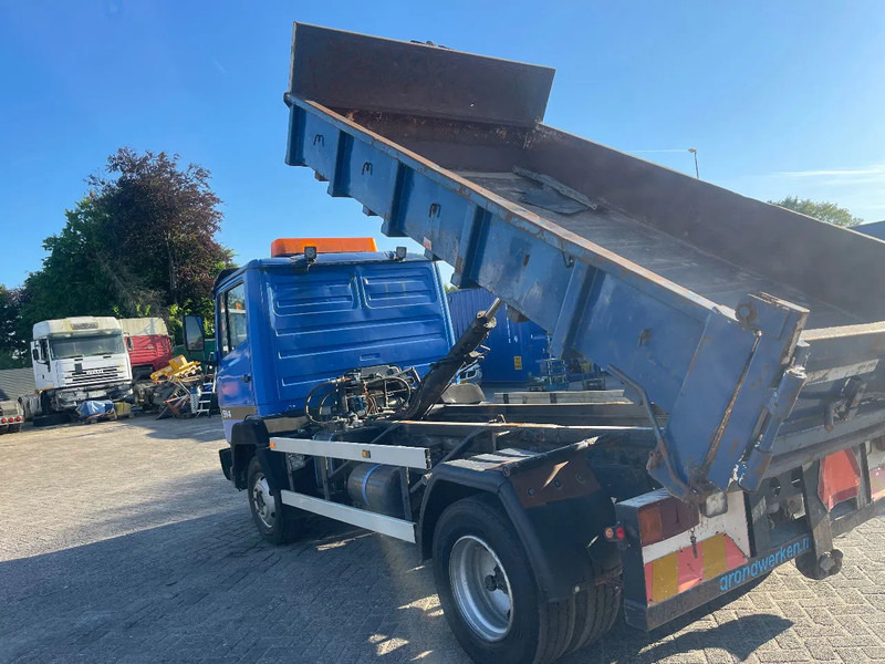 Mercedes-Benz 914 Tipper - Kravas automašīna pašizgāzējs: foto 4 Mercedes-Benz 914 Tipper - Kravas automašīna pašizgāzējs: foto 4