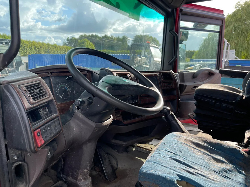 Kravas automašīna ar slēgto virsbūvi Renault Magnum AE 430 Transporter: foto 9