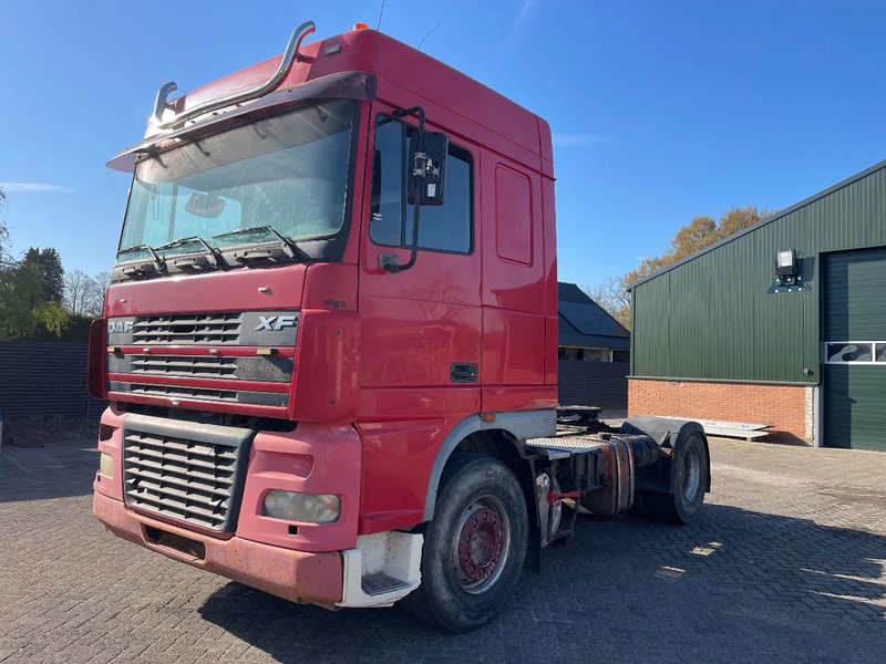 DAF XF 95.430 Tractor - Vilcējs: foto 2 DAF XF 95.430 Tractor - Vilcējs: foto 2