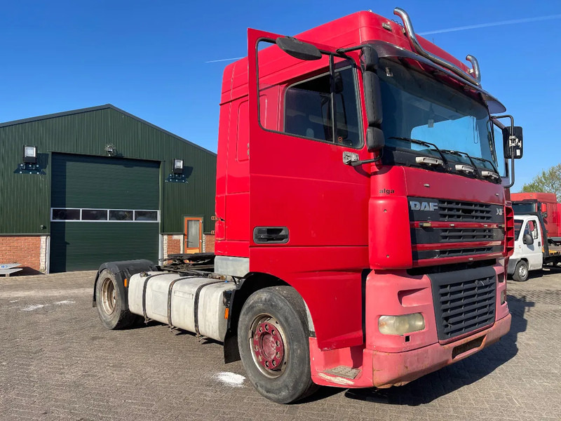 DAF XF 95.430 Tractor - Vilcējs: foto 1 DAF XF 95.430 Tractor - Vilcējs: foto 1