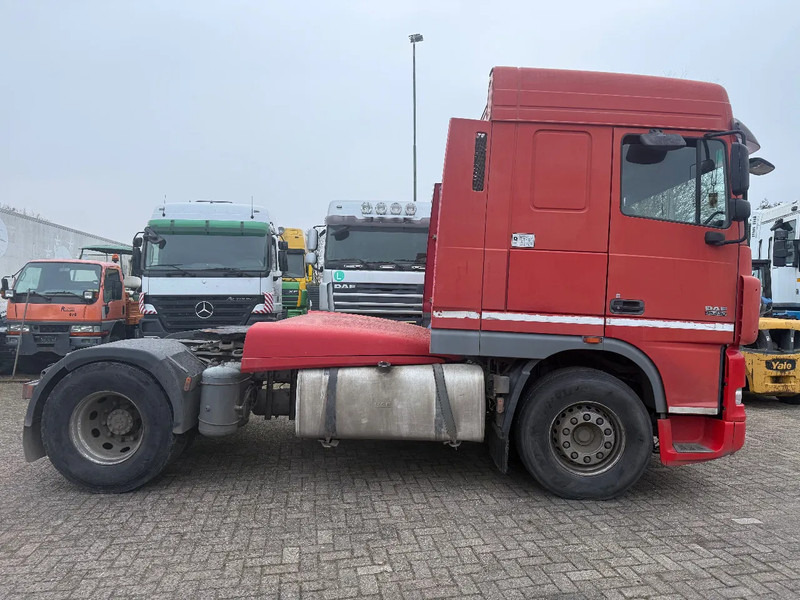 DAF XF 95.430 Tractor Unit - Vilcējs: foto 4 DAF XF 95.430 Tractor Unit - Vilcējs: foto 4