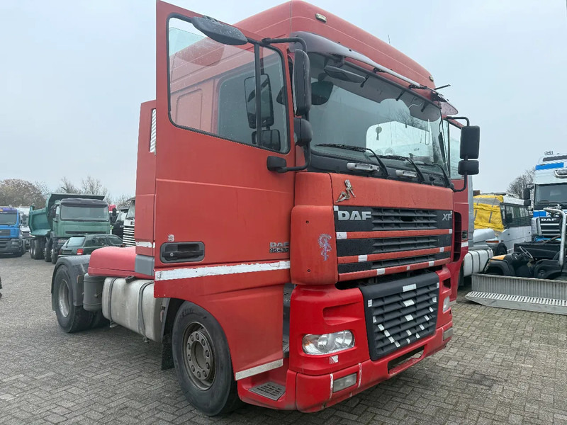 DAF XF 95.430 Tractor Unit - Vilcējs: foto 1 DAF XF 95.430 Tractor Unit - Vilcējs: foto 1