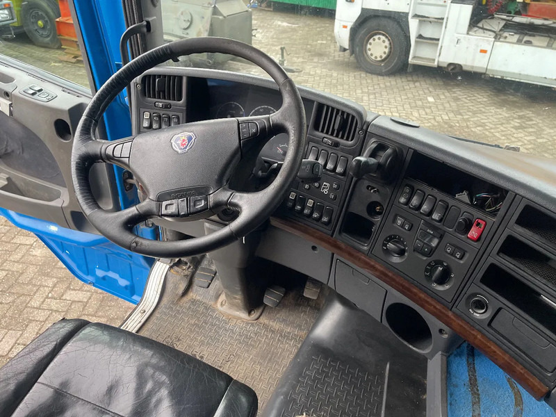 Interior photo 2: Vilcējs Scania R560 V8 Tractor unit