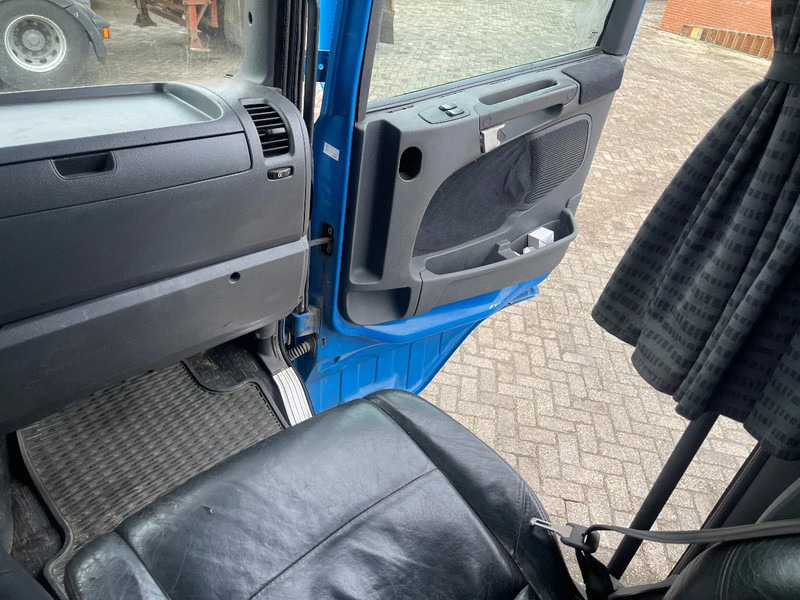 Vilcējs Scania R560 V8 Tractor unit: foto 13