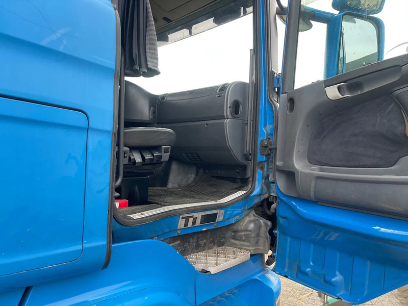 Vilcējs Scania R560 V8 Tractor unit: foto 16