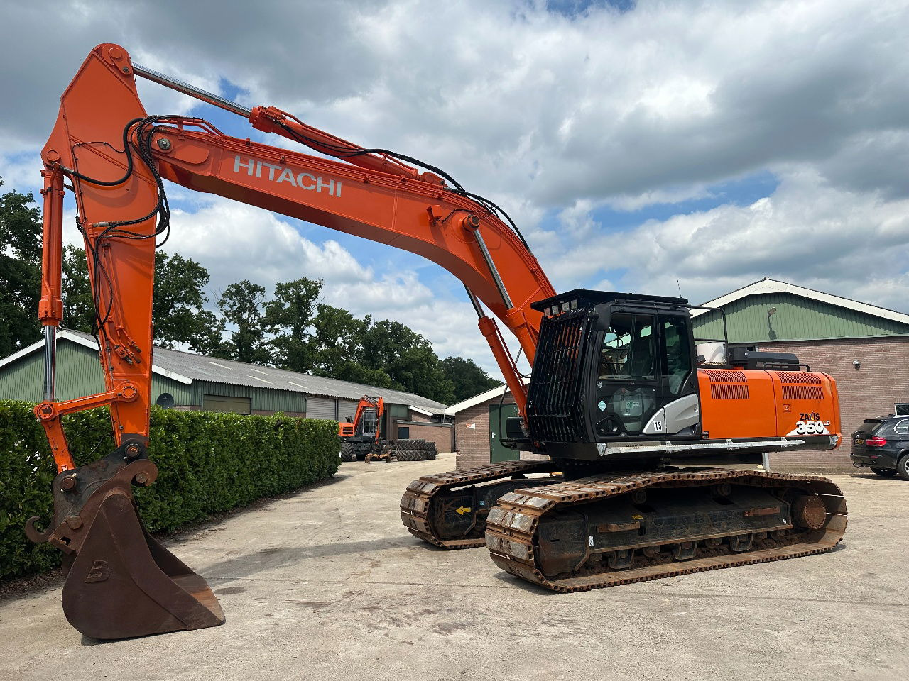 Hitachi ZX350LC-6 - Kāpurķēžu ekskavators: foto 2 Hitachi ZX350LC-6 - Kāpurķēžu ekskavators: foto 2