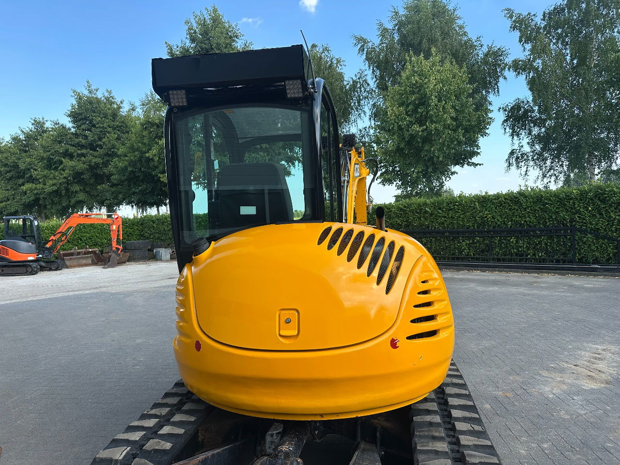 Mini-ekskavators JCB 8045 ZTS: foto 15 Mini-ekskavators JCB 8045 ZTS: foto 15