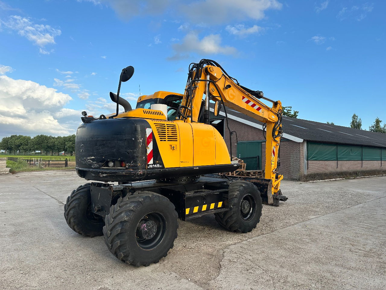 JCB JS145W - Riteņu ekskavators: foto 5 JCB JS145W - Riteņu ekskavators: foto 5