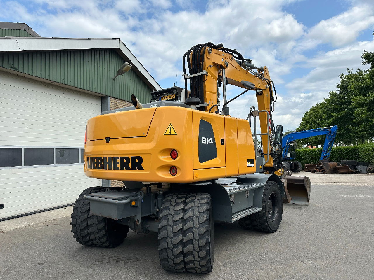 Liebherr A914 - Riteņu ekskavators: foto 3 Liebherr A914 - Riteņu ekskavators: foto 3