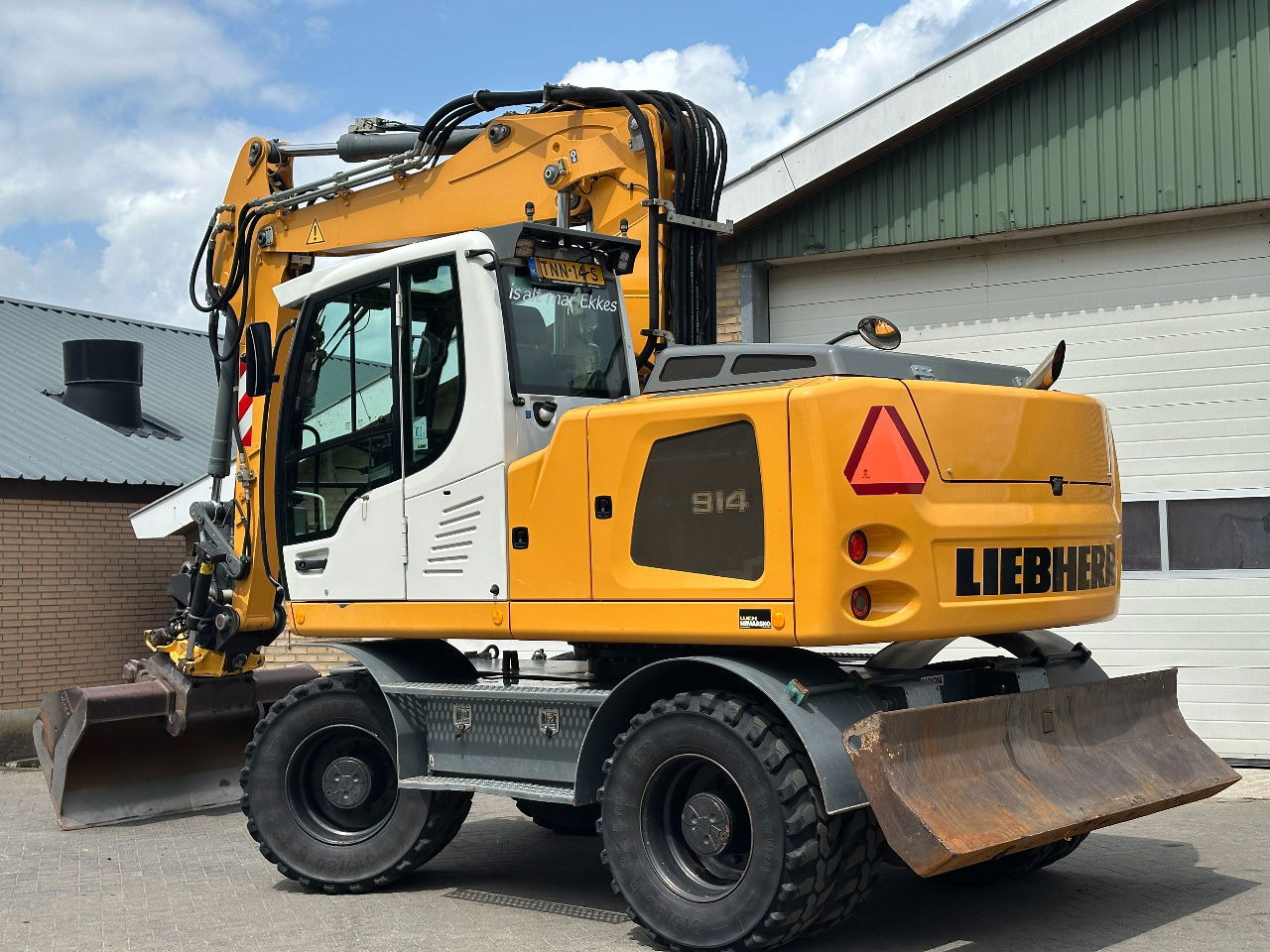 Liebherr A914 - Riteņu ekskavators: foto 2 Liebherr A914 - Riteņu ekskavators: foto 2