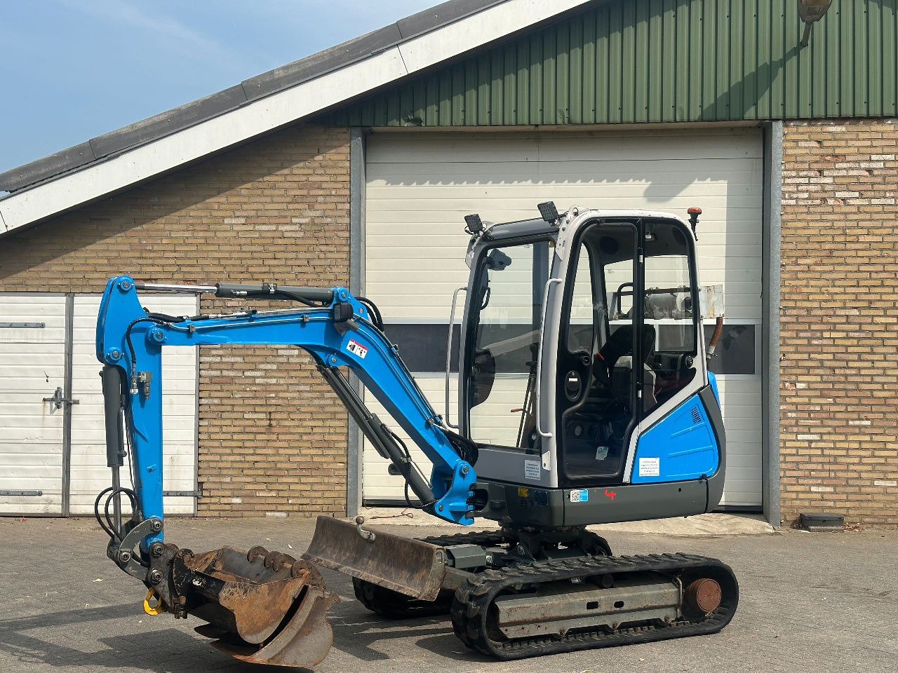 WACKER NEUSON ET24 - Mini-ekskavators: foto 1 WACKER NEUSON ET24 - Mini-ekskavators: foto 1