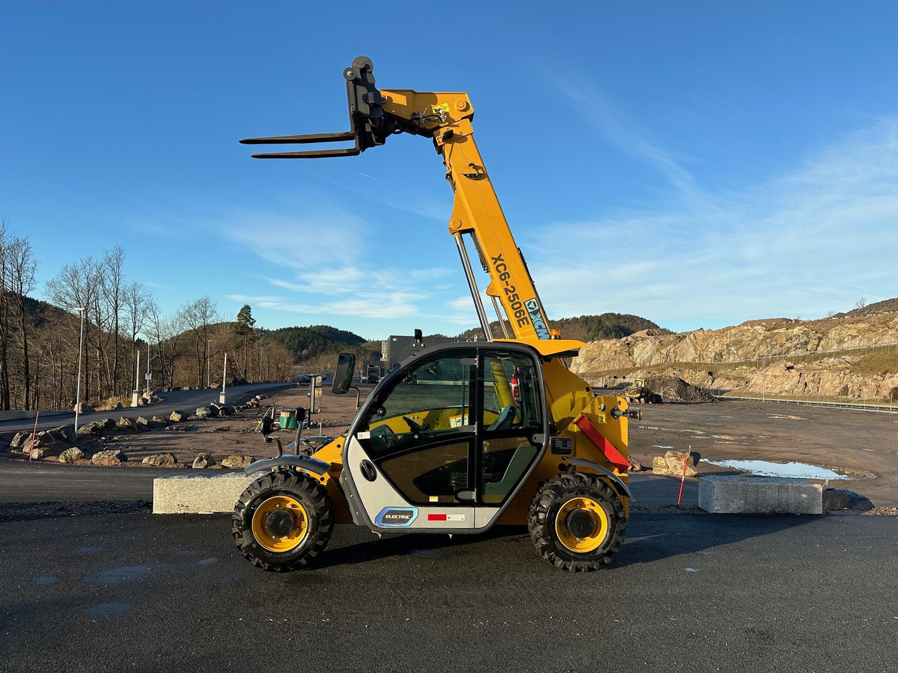 Andre XCMG 2506E #ELECTRIC - Teleskopiskais iekrāvējs: foto 1 Andre XCMG 2506E #ELECTRIC - Teleskopiskais iekrāvējs: foto 1