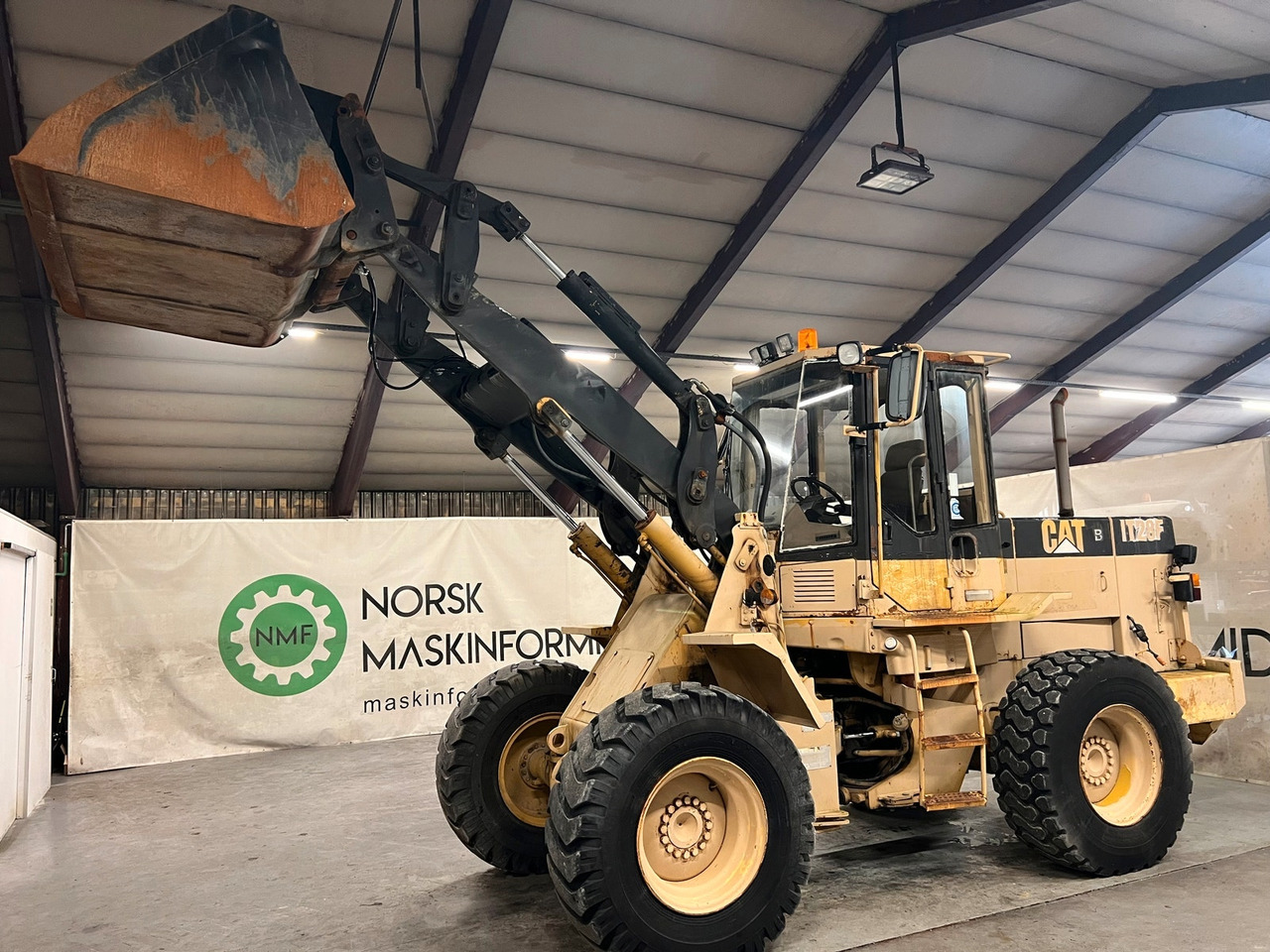 Cat IT28F #TAR INNBYTTE# - Riteņu iekrāvējs: foto 2 Cat IT28F #TAR INNBYTTE# - Riteņu iekrāvējs: foto 2