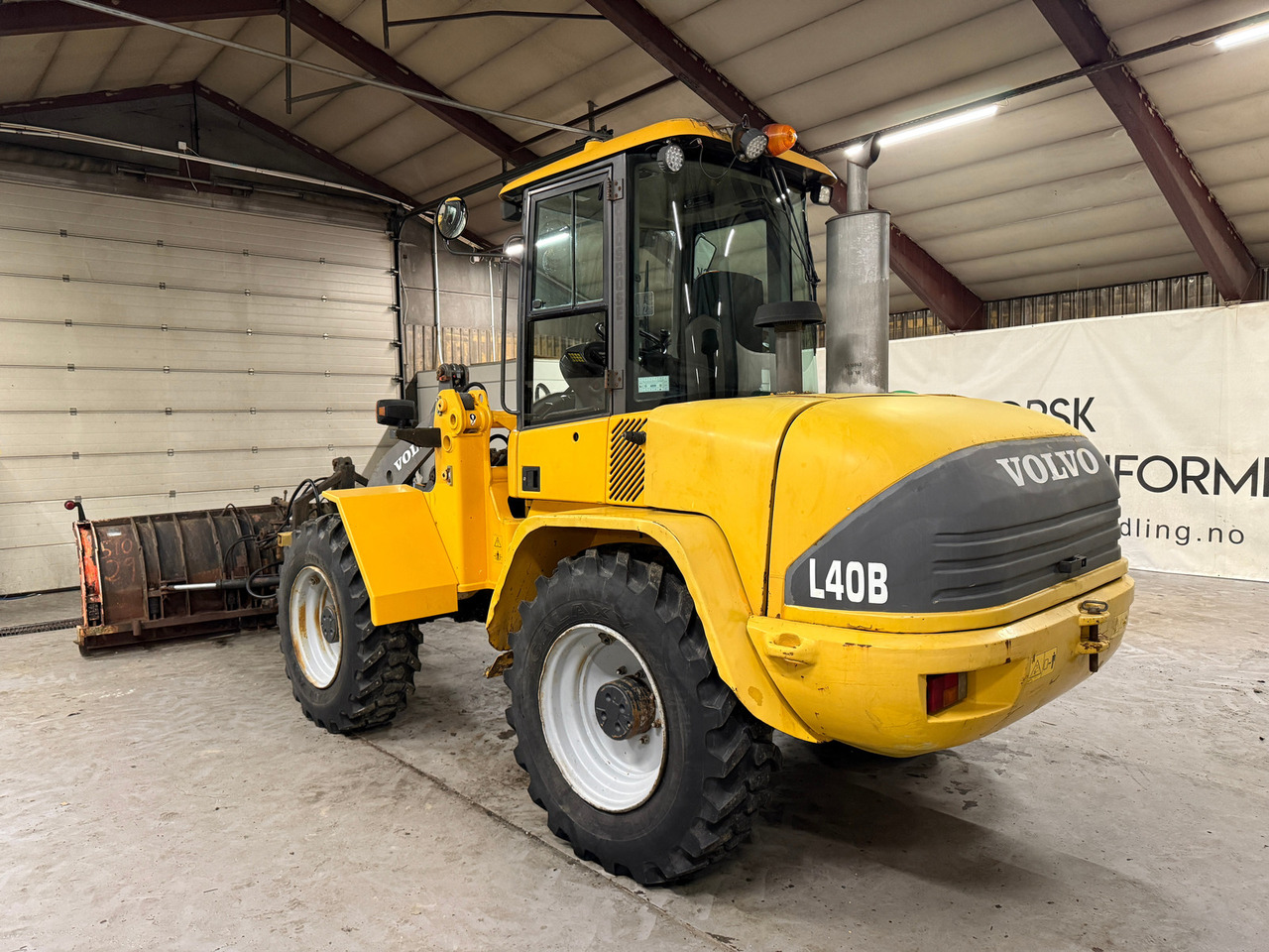Volvo L40B-TP #Skuffe og Skjær #Kun 3458 timer - Citas iekārtas: foto 3 Volvo L40B-TP #Skuffe og Skjær #Kun 3458 timer - Citas iekārtas: foto 3