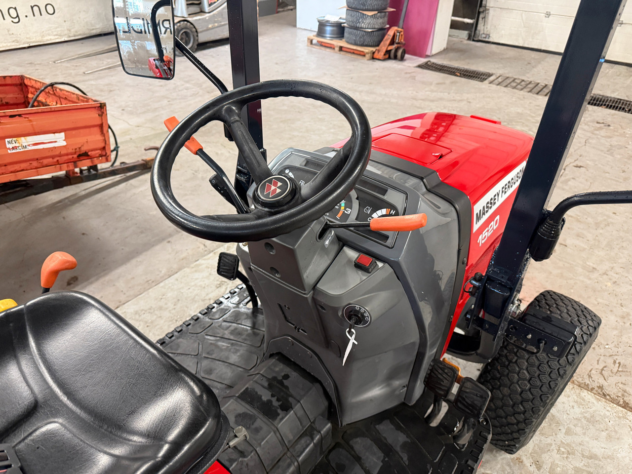 Massey Ferguson 1520 #MVA FRI# - Traktors: foto 5 Massey Ferguson 1520 #MVA FRI# - Traktors: foto 5