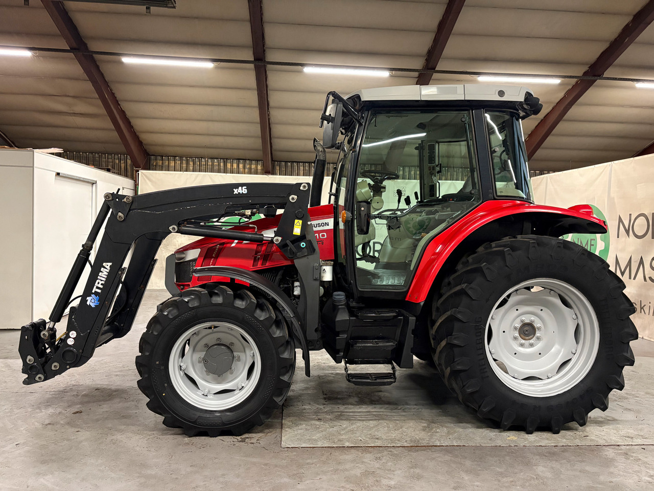 Massey Ferguson Massey Ferguson 5610 #Innbytte - Traktors: foto 2 Massey Ferguson Massey Ferguson 5610 #Innbytte - Traktors: foto 2