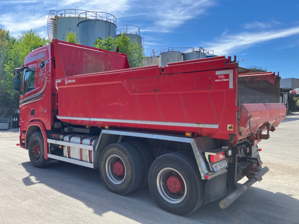 Scania R650 - Kravas automašīna pašizgāzējs: foto 3 Scania R650 - Kravas automašīna pašizgāzējs: foto 3