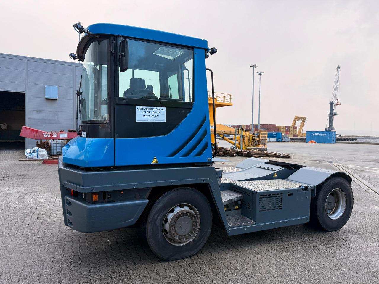 Terberg RT223 4x4 - Termināļa traktors: foto 2 Terberg RT223 4x4 - Termināļa traktors: foto 2