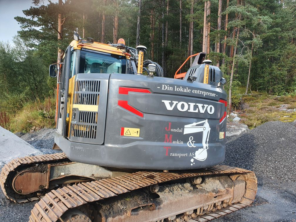 Volvo ECR235EL - Kāpurķēžu ekskavators: foto 5 Volvo ECR235EL - Kāpurķēžu ekskavators: foto 5