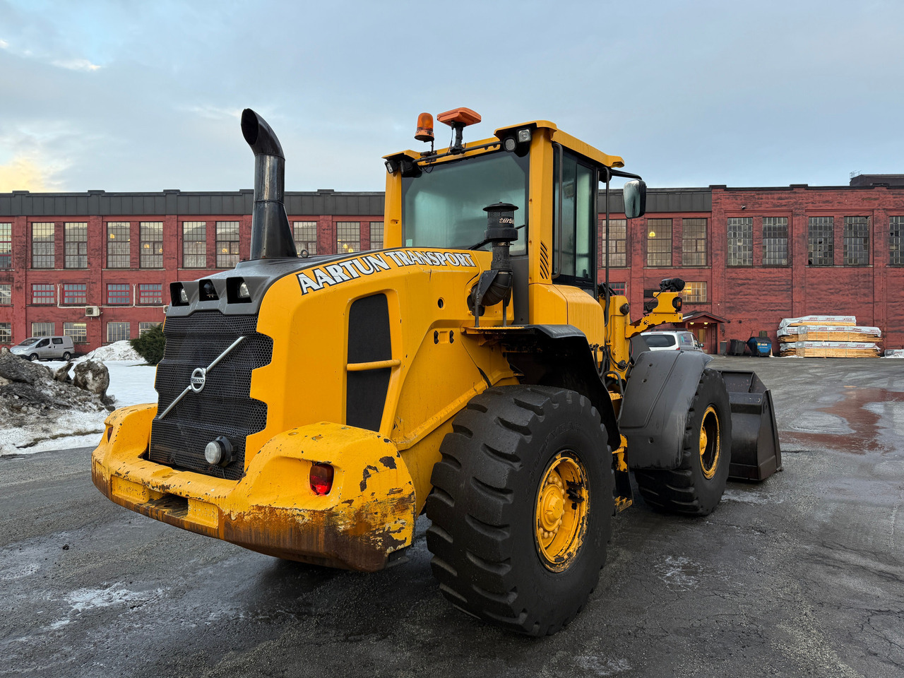Volvo L70G - Riteņu iekrāvējs: foto 5 Volvo L70G - Riteņu iekrāvējs: foto 5