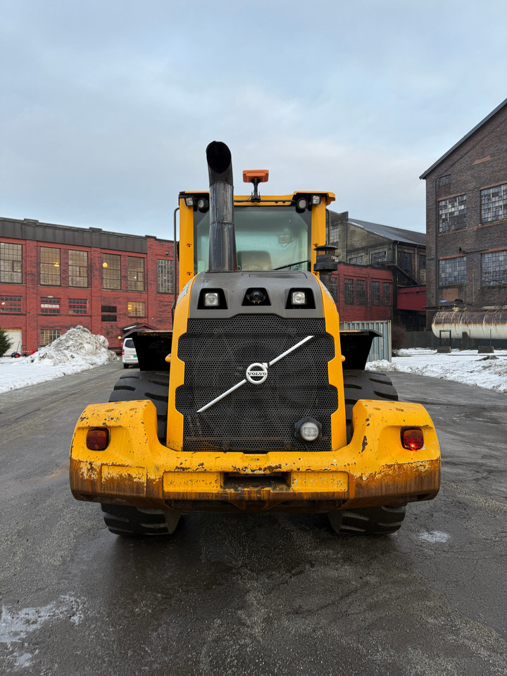 Volvo L70G - Riteņu iekrāvējs: foto 4 Volvo L70G - Riteņu iekrāvējs: foto 4