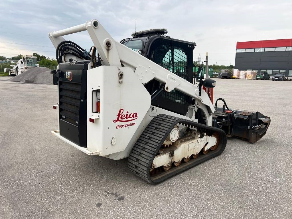 CAT 289D3 with blade and Leica ready - LIKE NEW - Kāpurķēžu iekrāvējs: foto 4 CAT 289D3 with blade and Leica ready - LIKE NEW - Kāpurķēžu iekrāvējs: foto 4