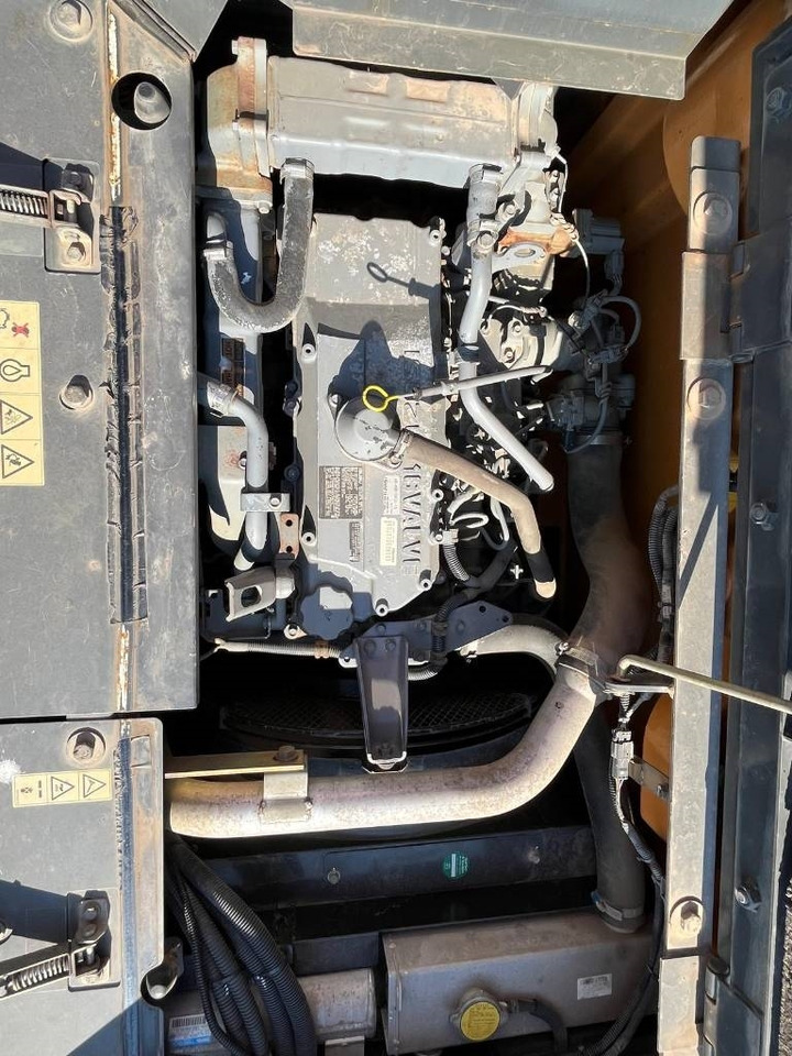 Kāpurķēžu ekskavators Case CX 245 D SR: foto 11