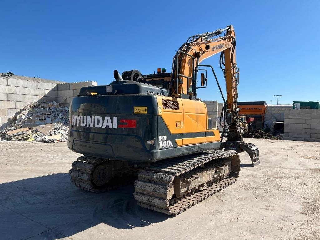 Hyundai HX 140 HRC - Kāpurķēžu ekskavators: foto 5 Hyundai HX 140 HRC - Kāpurķēžu ekskavators: foto 5