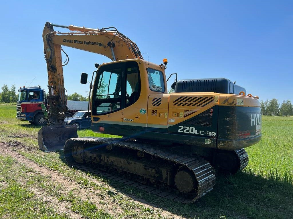 Hyundai Robex 220 LC-9 A - Kāpurķēžu ekskavators: foto 2 Hyundai Robex 220 LC-9 A - Kāpurķēžu ekskavators: foto 2