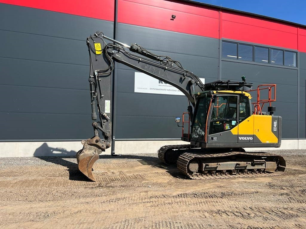 Volvo EC 140 E - Kāpurķēžu ekskavators: foto 1 Volvo EC 140 E - Kāpurķēžu ekskavators: foto 1