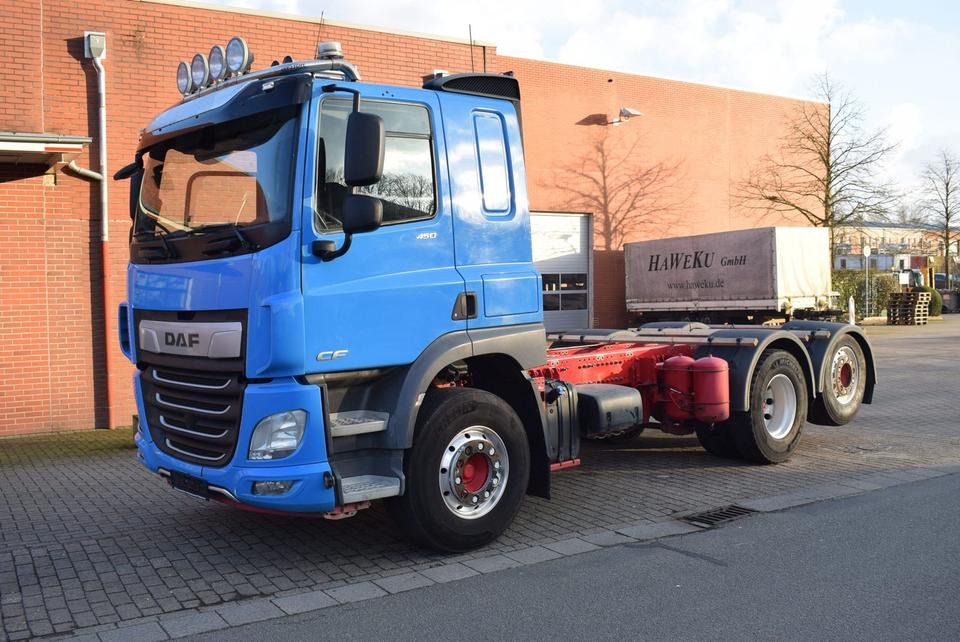 DAF  CF 450 6x2 Fahrgestell Klima Navi Lift Retarder - Šasija kravas automašīna: foto 2 DAF  CF 450 6x2 Fahrgestell Klima Navi Lift Retarder - Šasija kravas automašīna: foto 2