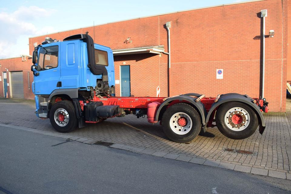 DAF CF 450 6x2 Fahrgestell Klima Navi Lift Retarder - Šasija kravas automašīna: foto 4 DAF CF 450 6x2 Fahrgestell Klima Navi Lift Retarder - Šasija kravas automašīna: foto 4