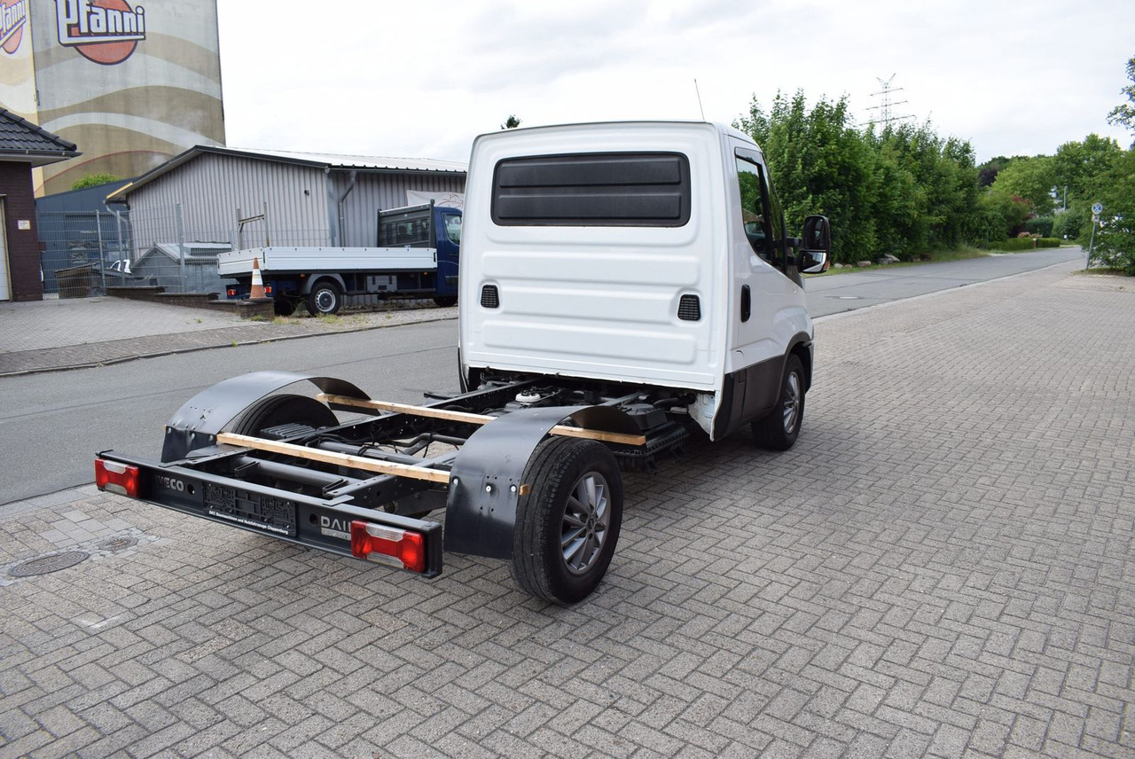 Šasija kravas automašīna Iveco Daily 35 S21 3,0 Automatik Luftfederung Tempomat: foto 7