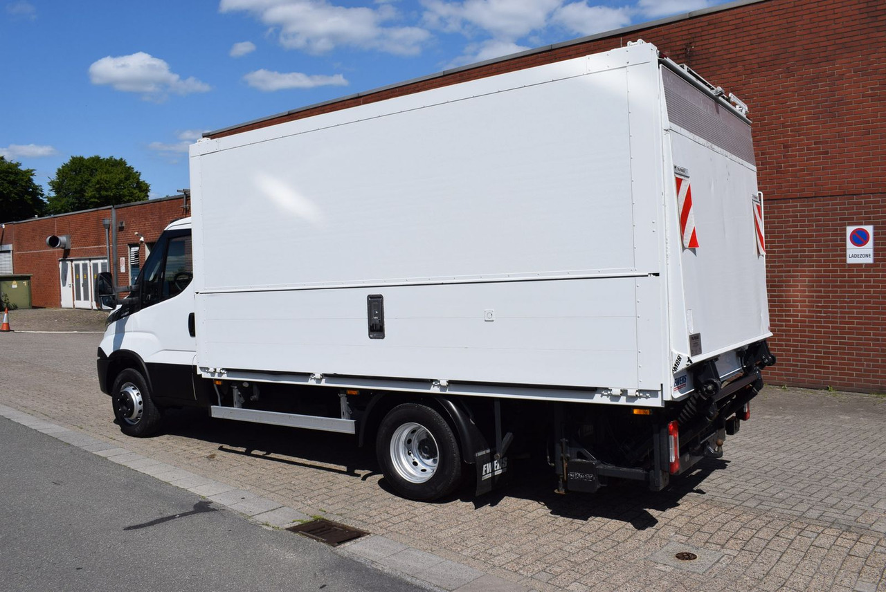 Iveco Daily 70 C 18 Schwenkwand Automatik LBW 1500KG - Kravas automašīna dzērienu pārvadāšanai: foto 5 Iveco Daily 70 C 18 Schwenkwand Automatik LBW 1500KG - Kravas automašīna dzērienu pārvadāšanai: foto 5
