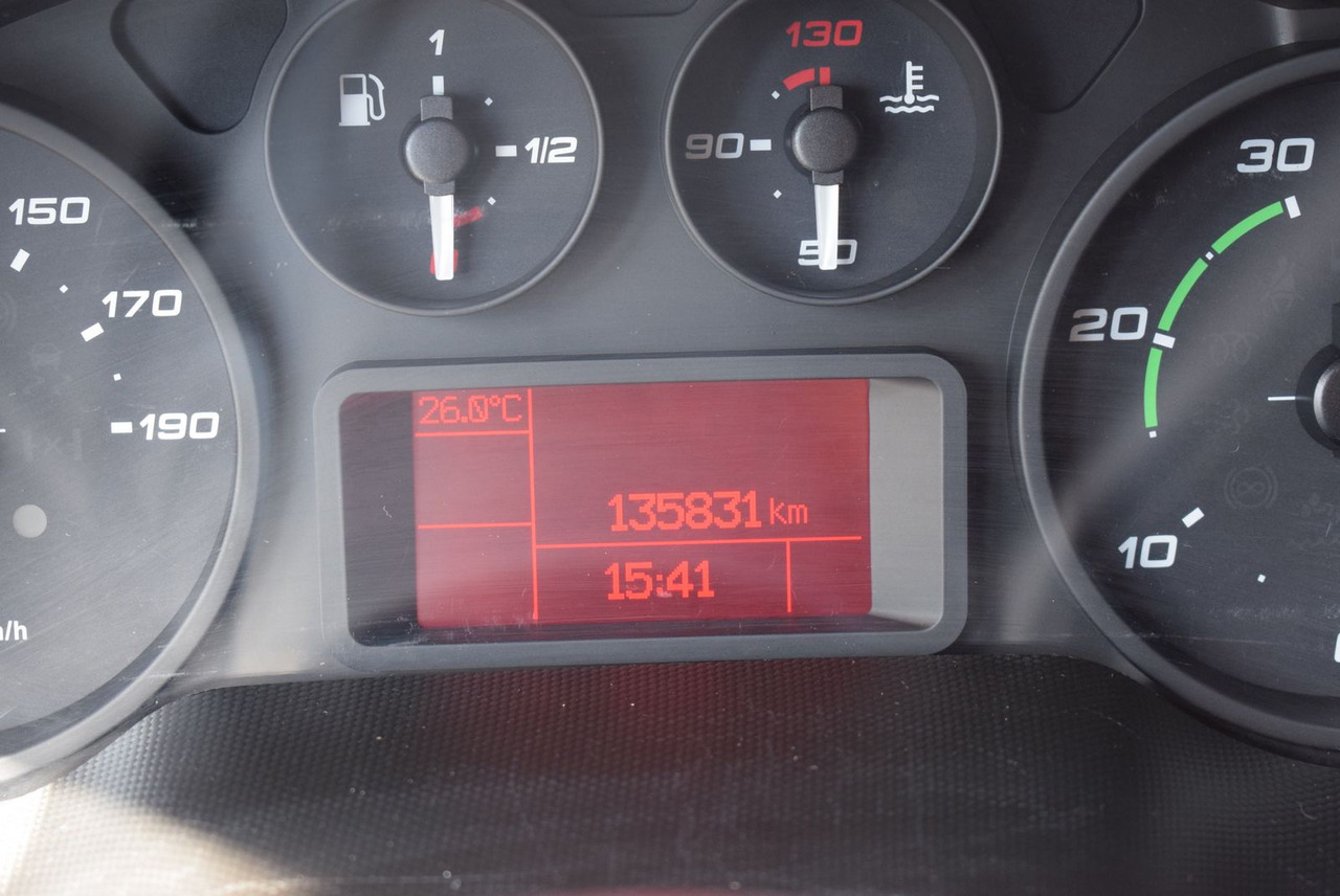 Kravas automašīna dzērienu pārvadāšanai Iveco Daily 70 C 18 Schwenkwand Automatik LBW 1500KG: foto 21