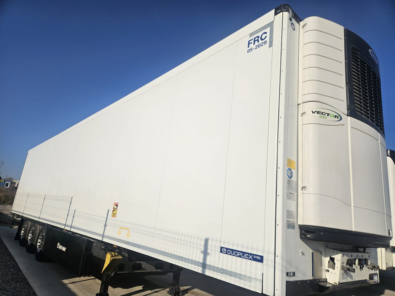 Puspiekabe refrižerators KRONE SD  Carrier Vector 1550: foto 12