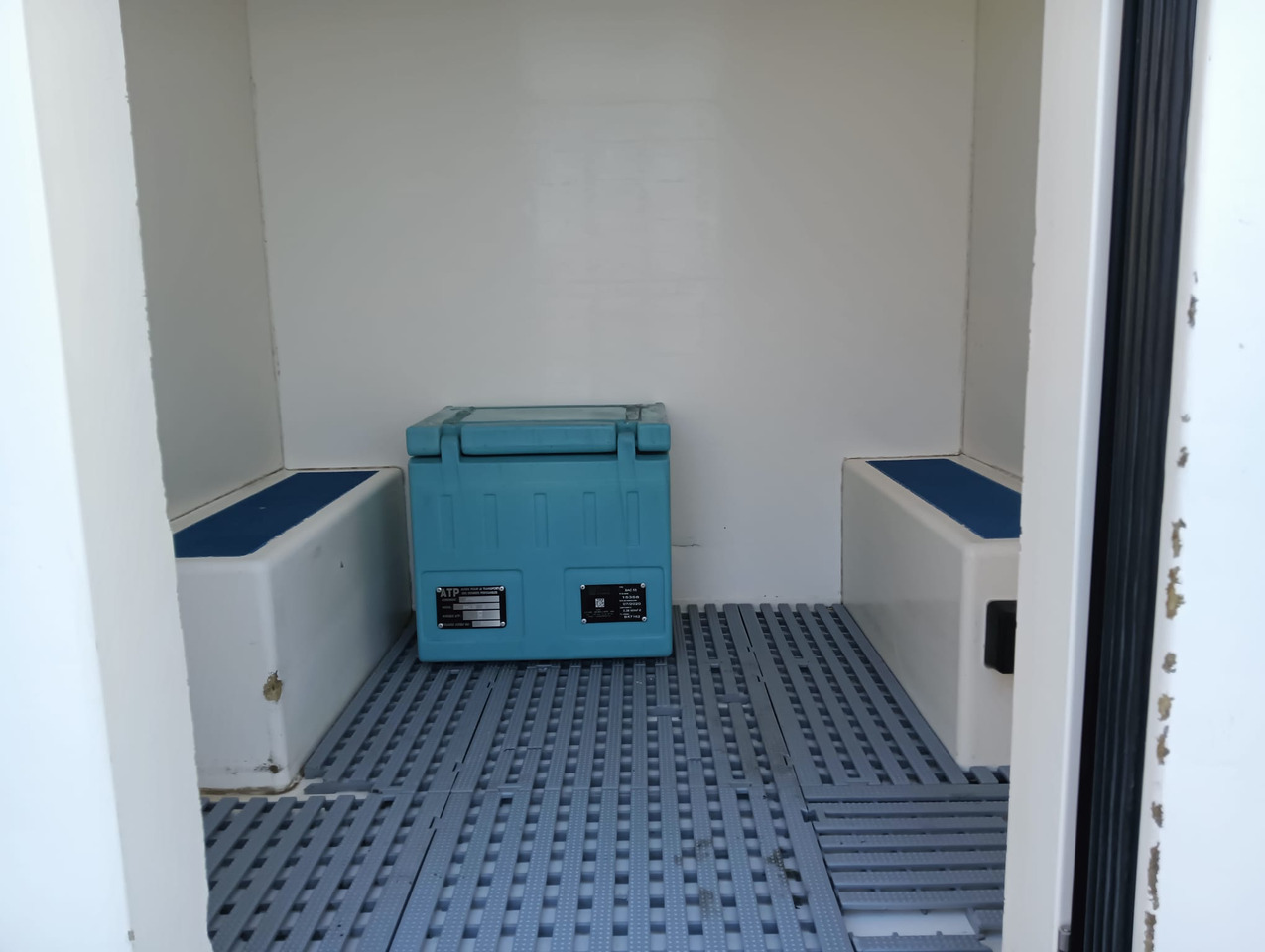 Komercauto refrižerators RENAULT MASTER KONTENER MROŹNIA CHŁODNIA NR 693: foto 7