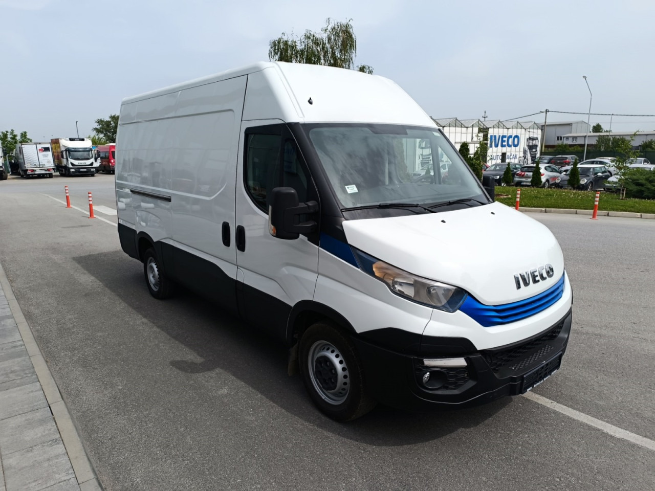 Kravas mikroautobuss IVECO Daily 35S14N 12m3: foto 8